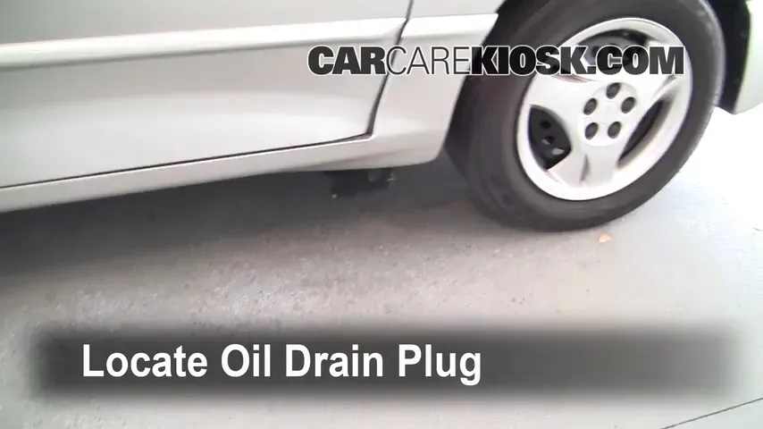 2005 Pontiac Sunfire 2.2L 4 Cyl. Oil Change Oil and Oil Filter